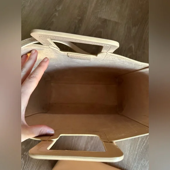 STAUD Beige Leather Tote Bag - Picture 8 of 12